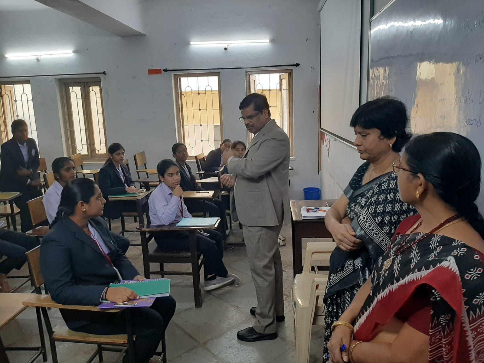 Chairman of the Telangana Council of Higher Education, Prof. Bala Kista Reddy has come on a sudden visit to our college. He inspected the praticals and interacted with the students.